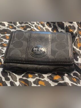 Vintage Coach Black Signature Jacquard Compact Trifold Wallet Y2K Grunge Goth